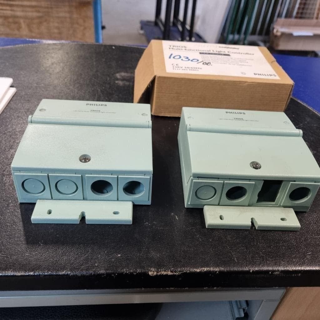 2 stuks philips trios LRC1010 en LRC1030 light controller, Ophalen of Verzenden, Nieuw
