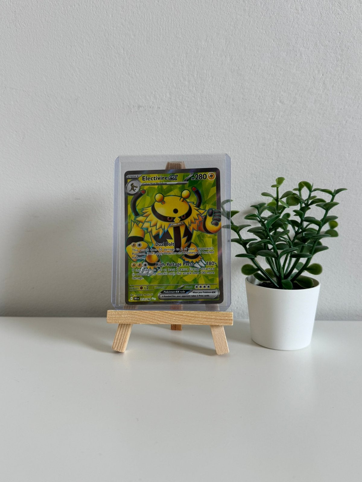 Electivire EX Pokémon kaart, Ophalen of Verzenden, Zo goed als nieuw, Poppenhuis