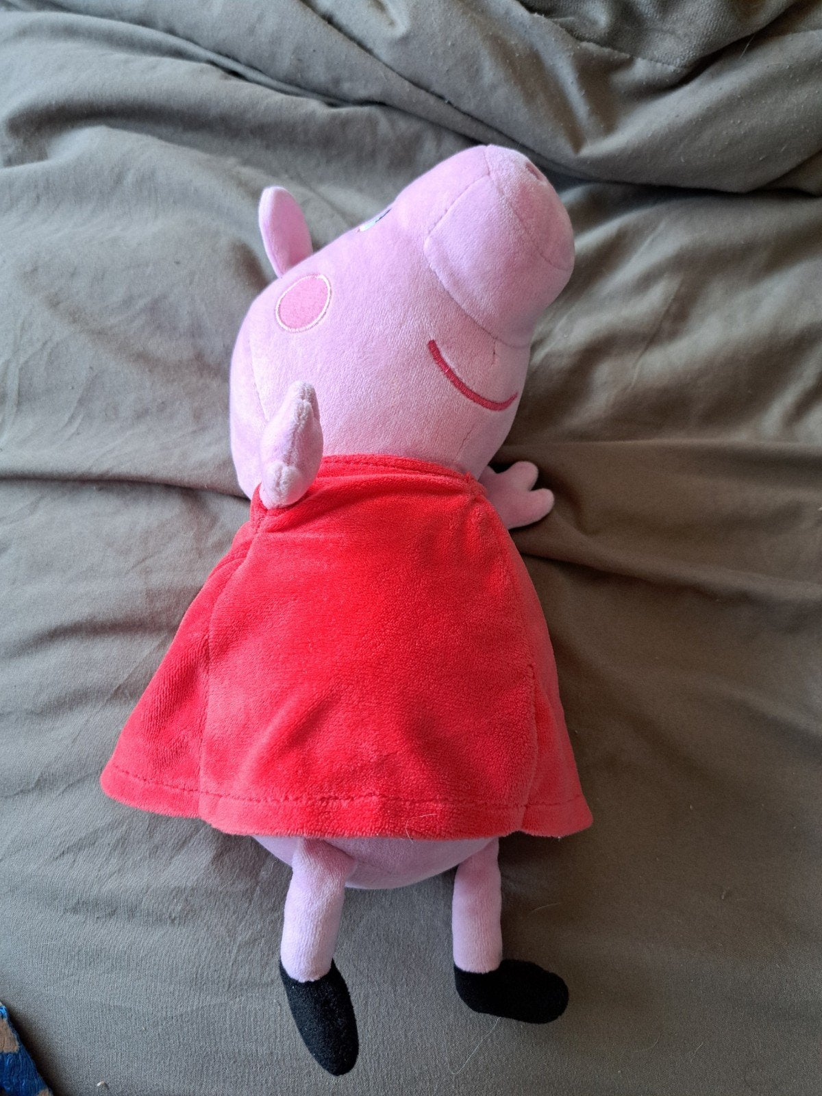 Peppa Pig knuffel - Roze varken met rode jurk, Gebruikt, Overige merken, Overige typen, Ophalen of Verzenden