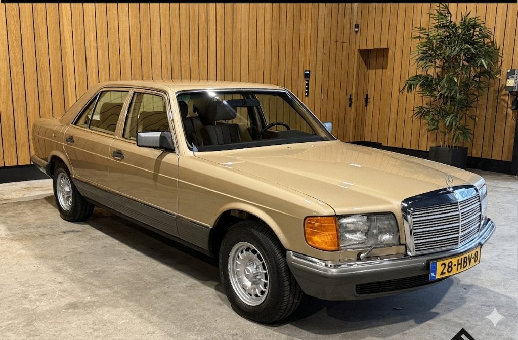 Mercedes-Benz S-Klasse 3.8 380 SE AUT 1981 Champagne brons, Automaat, 8 cilinders, Bruin, 1650 kg