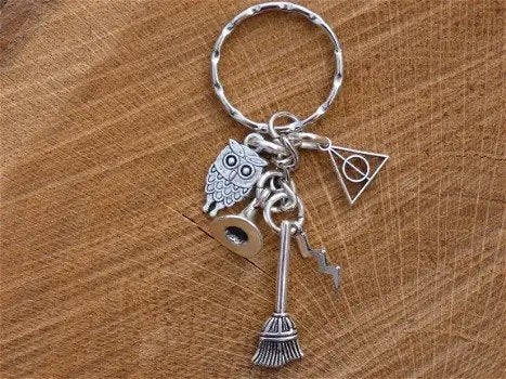 Sleutelhanger Harry Potter / bedels (bezem), Ophalen of Verzenden, Nieuw