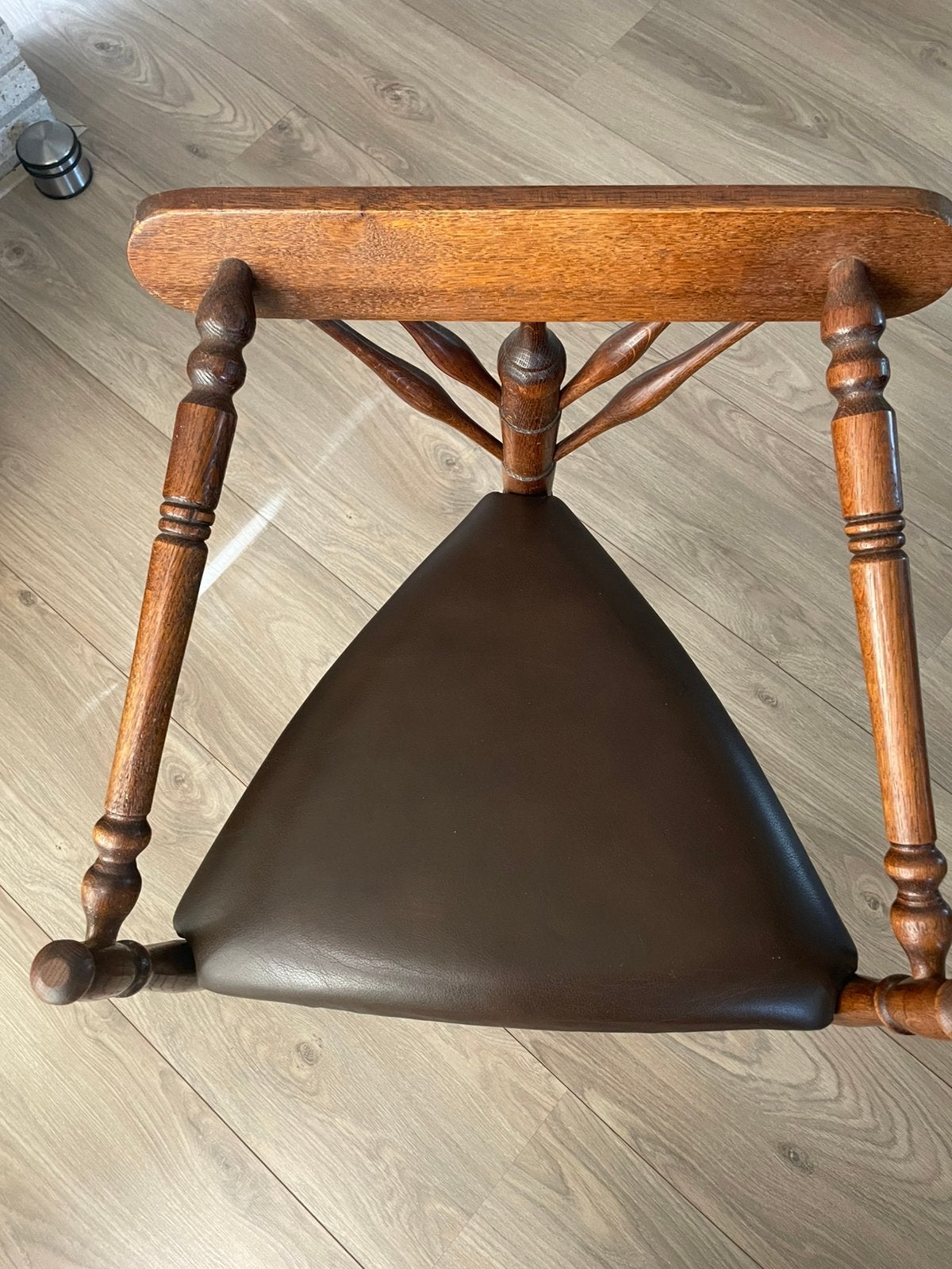 Mooi hoekstoeltje, Huis en Inrichting, Ophalen, Zo goed als nieuw, Hout