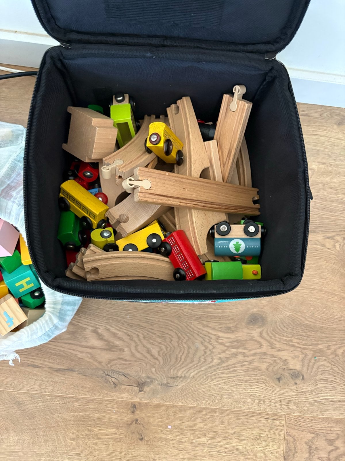Houten Treinbaan en Bouwblokken Set, Ophalen, Gebruikt, Jongen of Meisje
