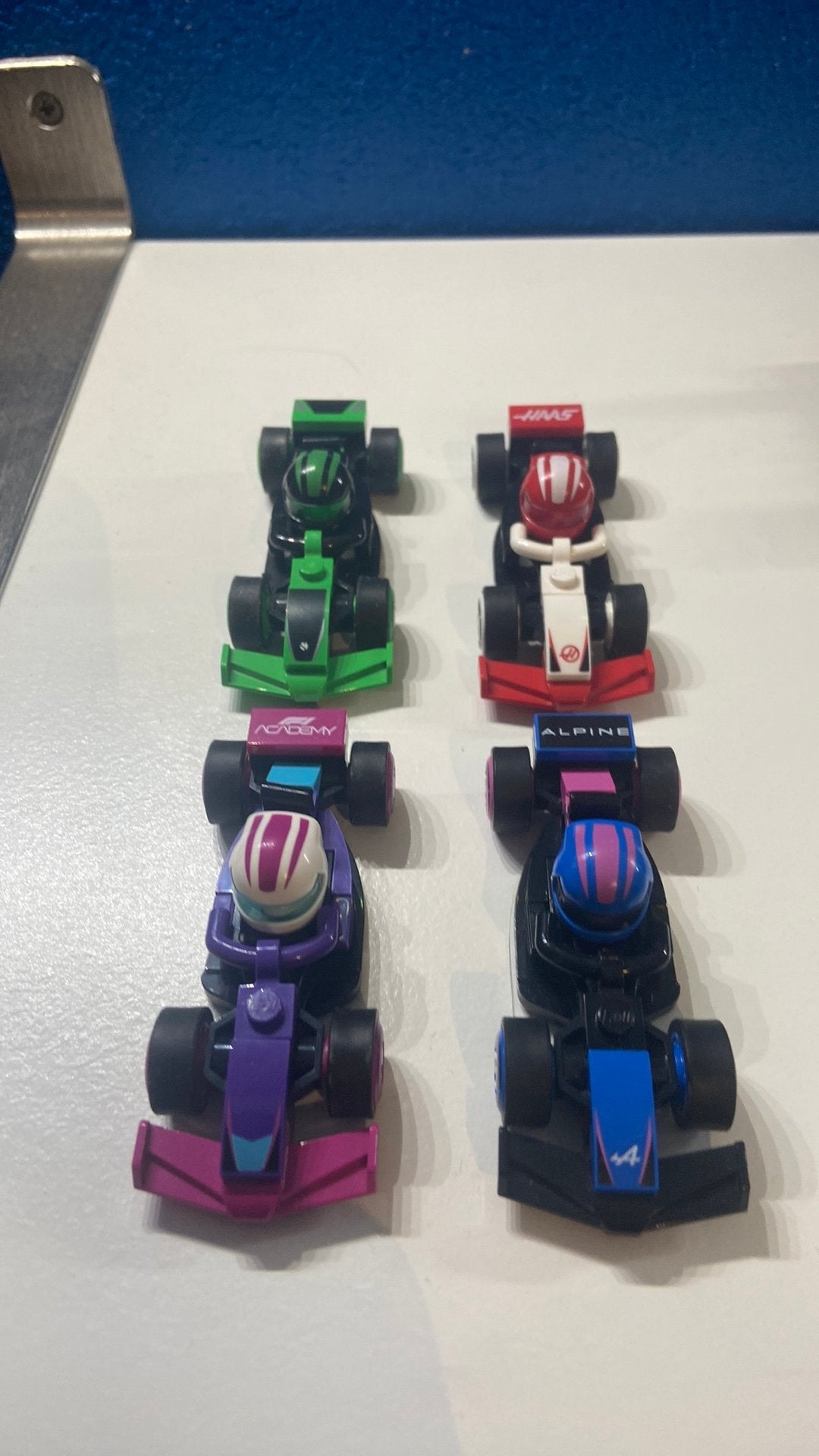 LEGO F1 autootjes minifigures, Kinderen en Baby's, Lego, Ophalen of Verzenden, Zo goed als nieuw, Minifiguren serie