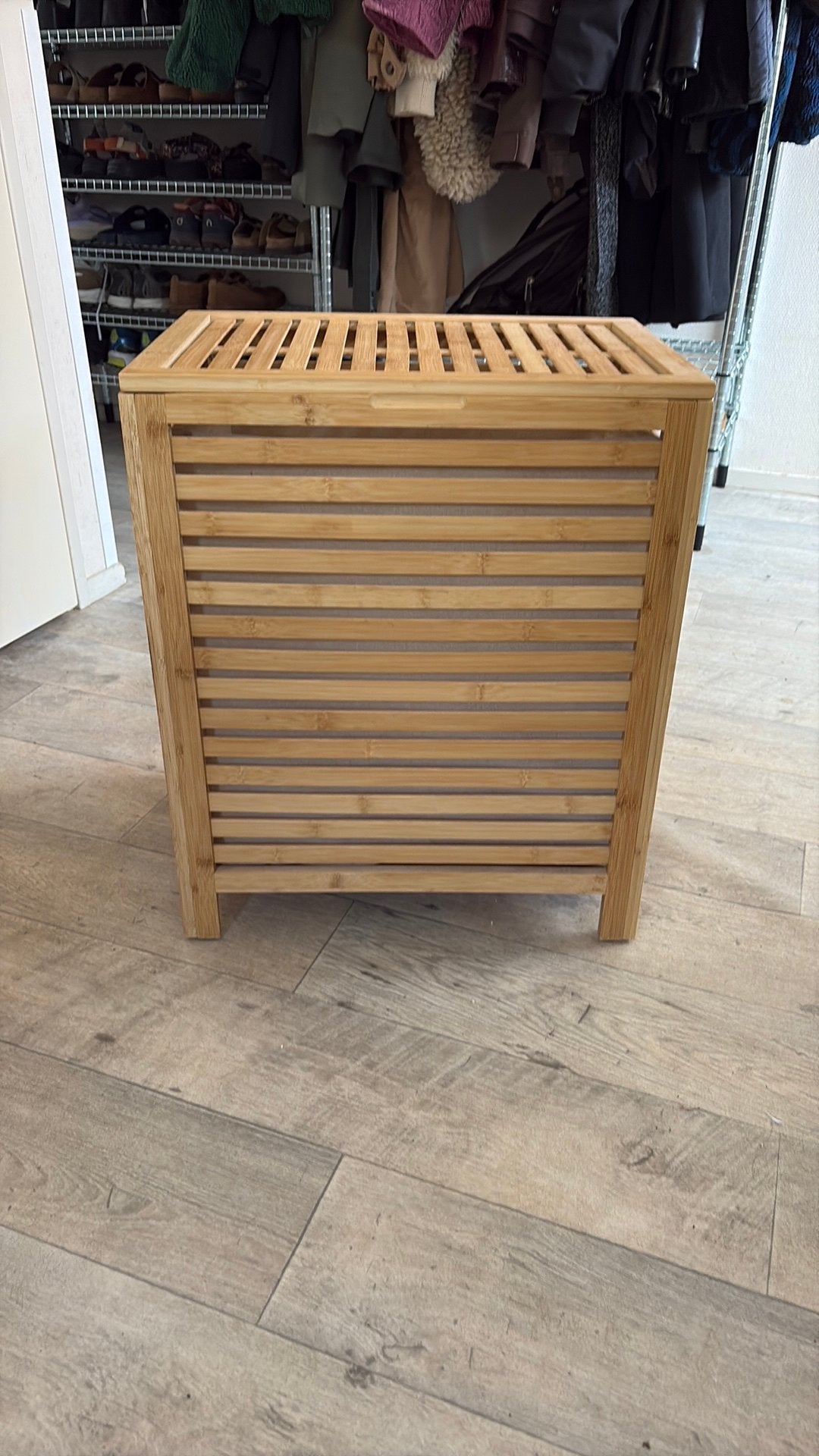Wasmand bamboe met deksel, Ophalen, Zo goed als nieuw, Rechthoekig, Hout