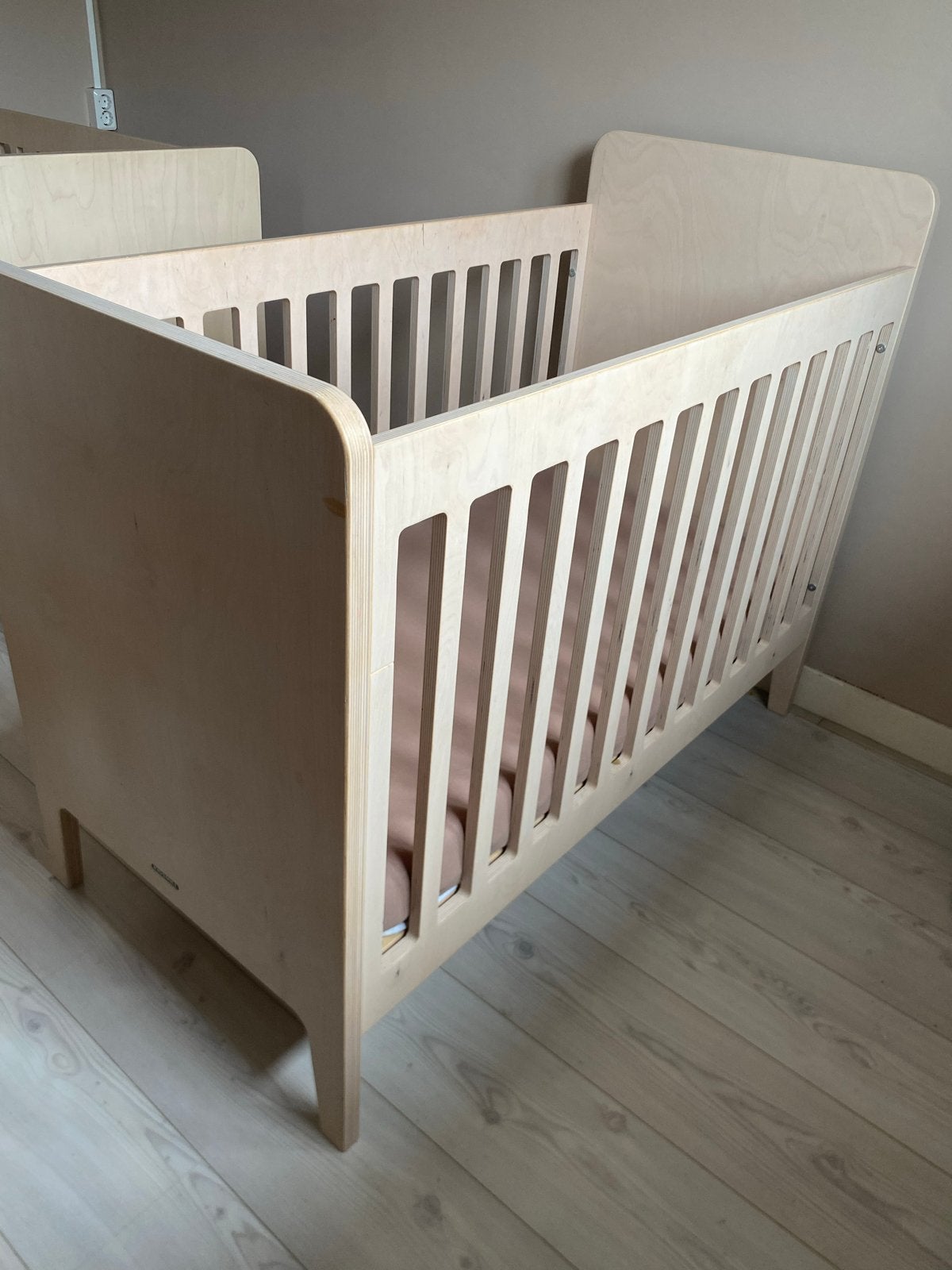 Kidsmill Liv ledikant, Ophalen, Zo goed als nieuw, Ledikant