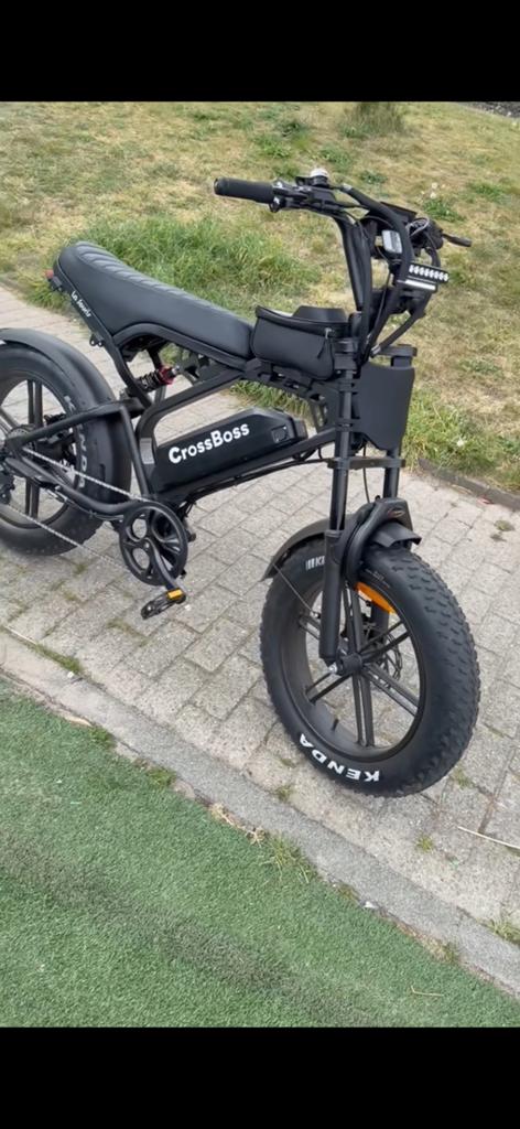 Crossboss V20 pro zgan, 59 cm of meer, Ophalen, Zo goed als nieuw, Overige merken