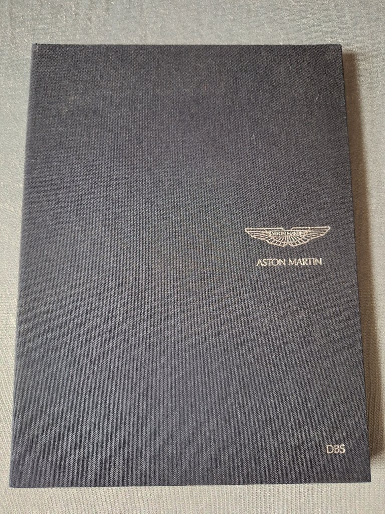 Brochure ASTON MARTIN DBS - Duits, Verzenden, Zo goed als nieuw, Overige merken