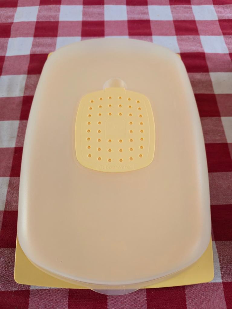Tupperware Kaasdoos - Geel/Transparant, Ophalen of Verzenden, Zo goed als nieuw, Geel, Bus of Trommel