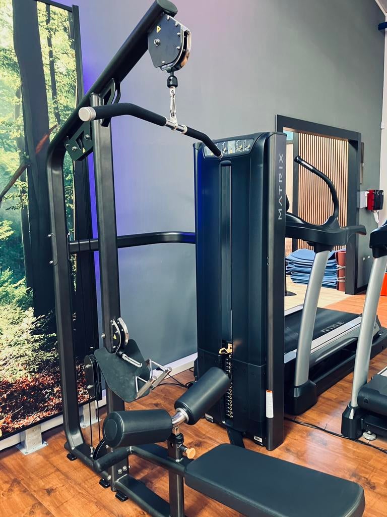 Matrix duo latpull/seated row, Ophalen, Krachtstation, Zo goed als nieuw, Metaal