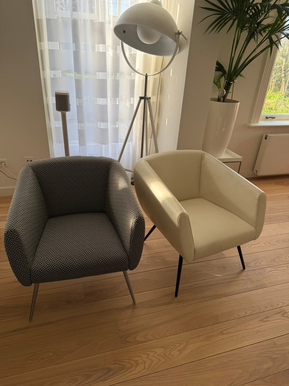 2 Leolux fauteuils, Ophalen, Zo goed als nieuw, 50 tot 75 cm, Leer