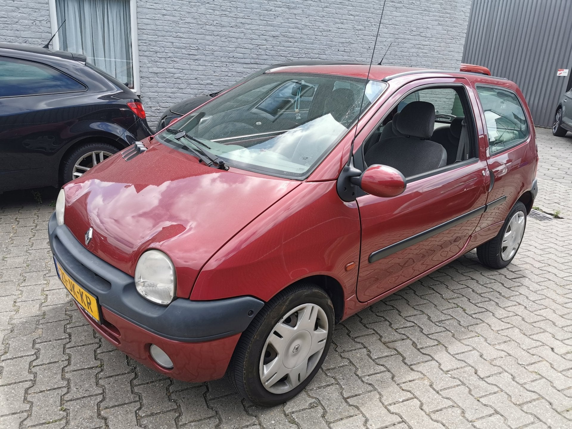 Renault Twingo 1.2 Hélios - 2e Eigenaar - New apk - N.a.p -, Auto's, Voorwielaandrijving, 4 cilinders, 4 stoelen, Origineel Nederlands