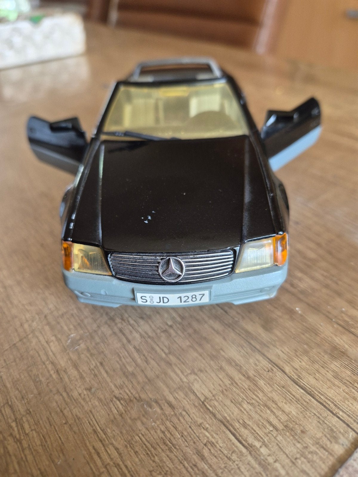 Tekoop goede  auto Mercedes  bens 500 sl model 1989/1990, Hobby en Vrije tijd, Modelauto's | 1:24, Ophalen, Zo goed als nieuw
