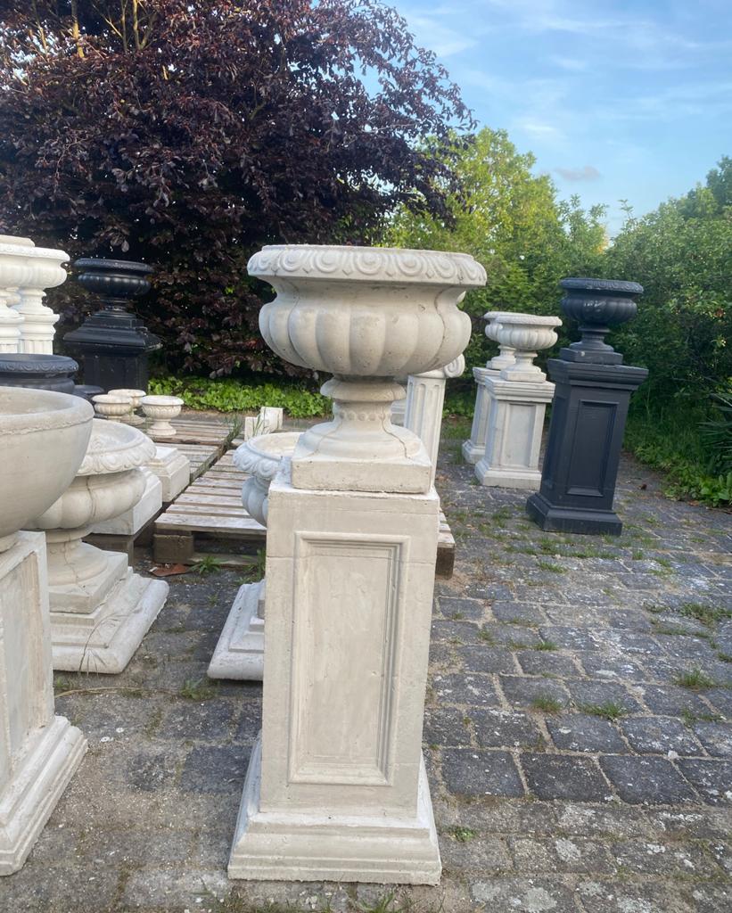 Betonnen zuil 70 cm hoog 40 cm breed bloempot betonnen 40x40, Tuin en Terras, Ophalen, Nieuw
