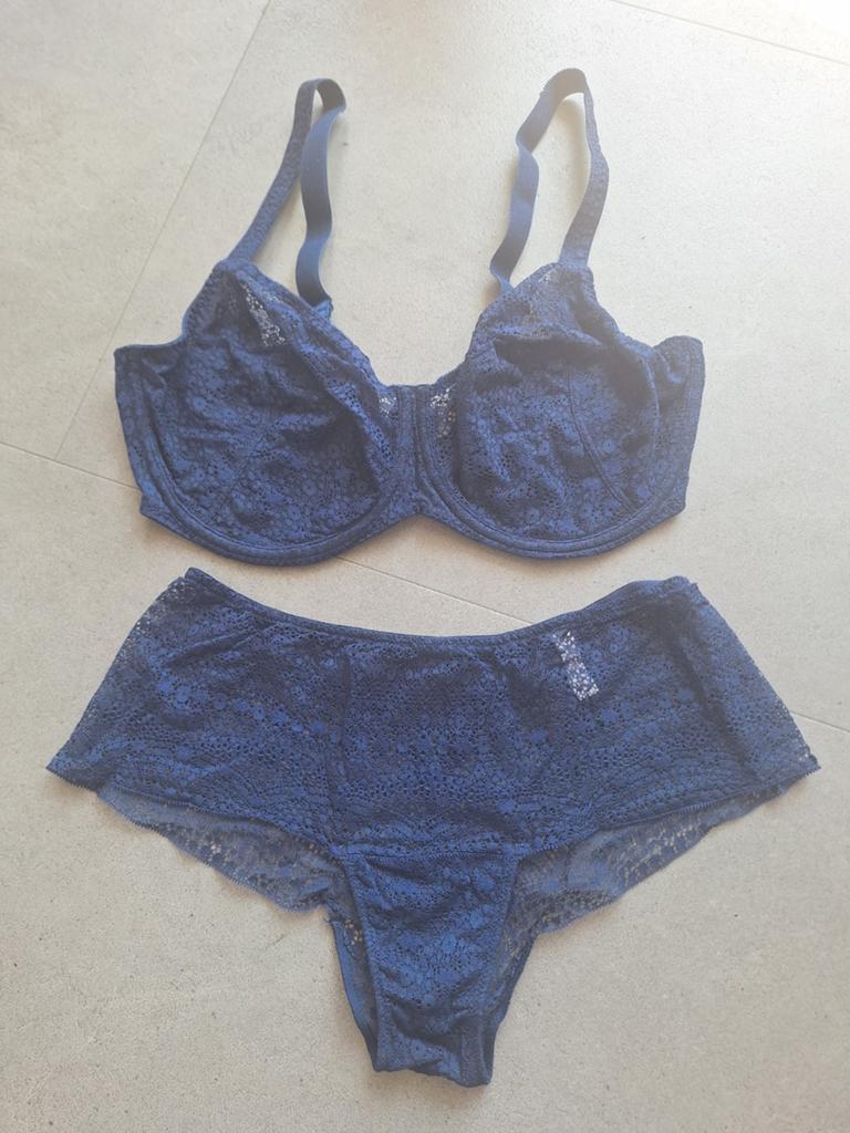 Prachtig setje Primadonna Twist Epirus blauw 80G en mt 40, Prima Donna, Ophalen of Verzenden, Blauw, Setje