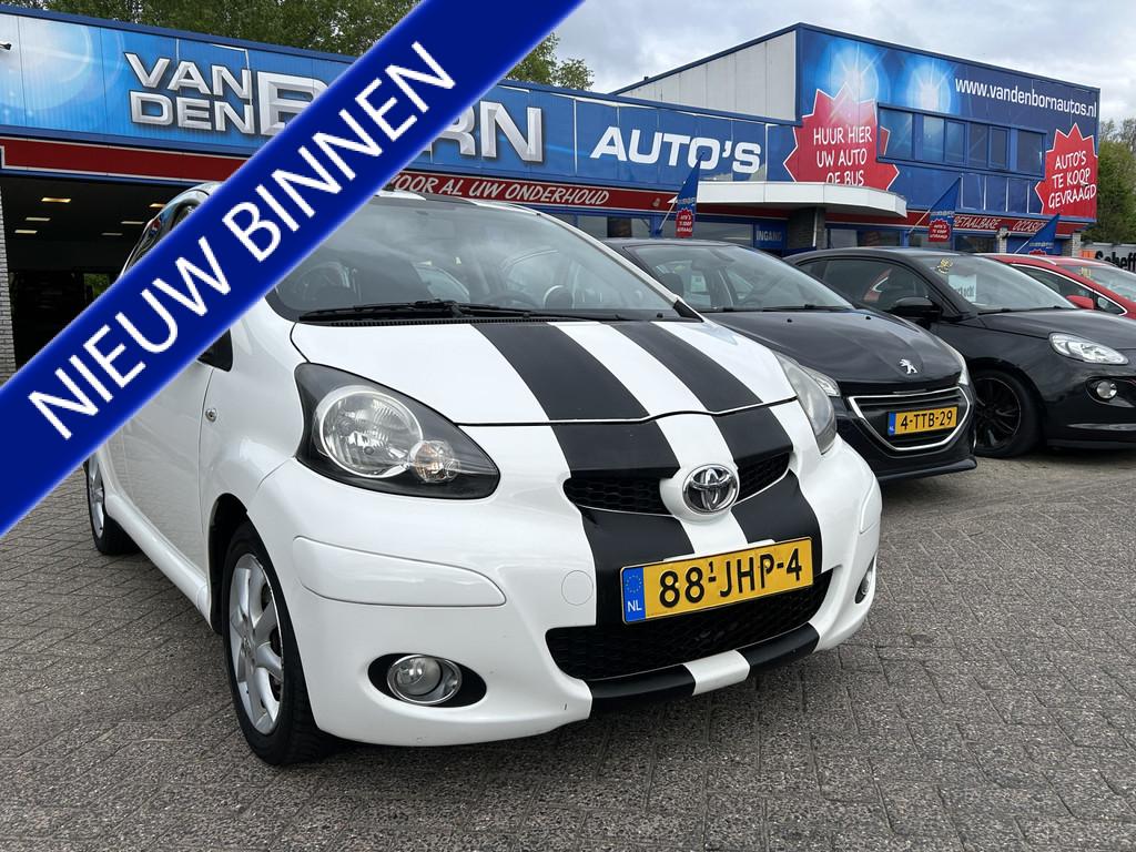 Toyota Aygo 1.0-12V Comfort Automaat 5 drs Airco LMV 3 mnd G, Gebruikt, Zwart, 4 stoelen, Origineel Nederlands
