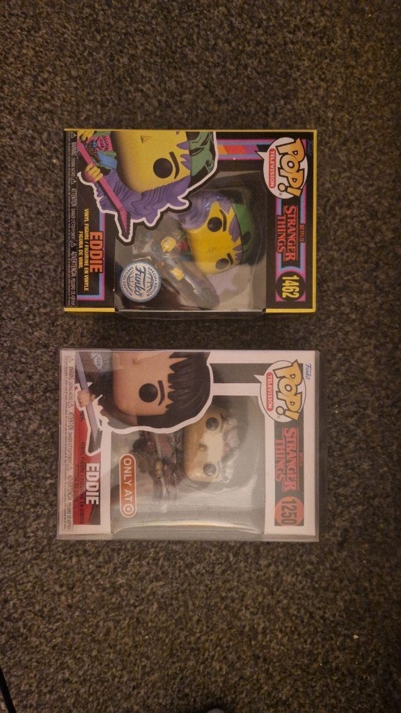 Eddie Stranger Things Funko POP bundle, Verzamelen, Poppetjes en Figuurtjes, Ophalen of Verzenden