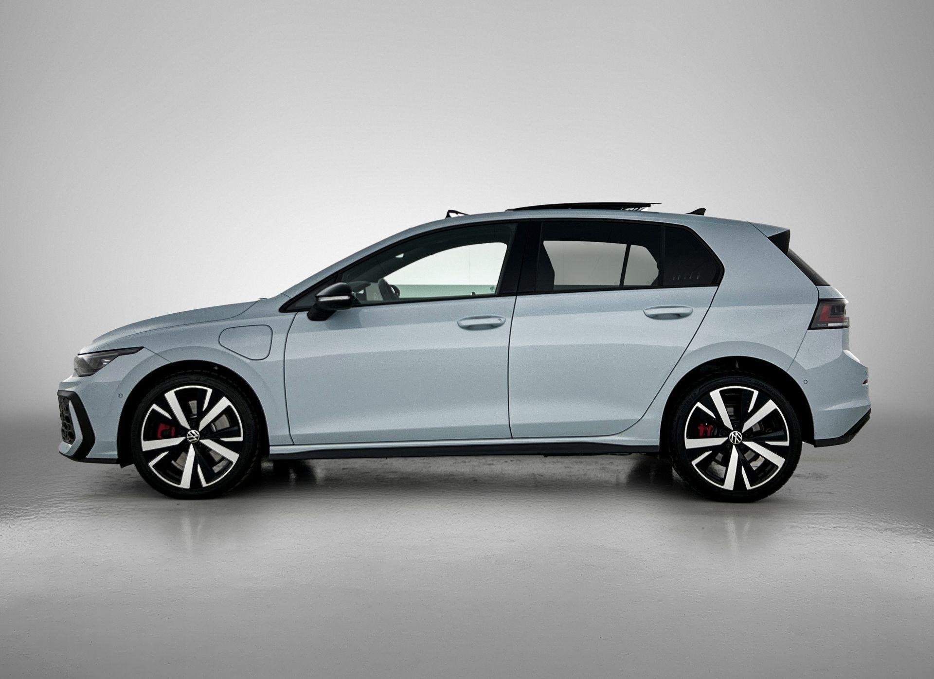 Volkswagen Golf 1.5 eHybrid GTE 272 PK | SoH 100% | Automaat, 12 maanden, Stof, 4 cilinders, 26 kWh