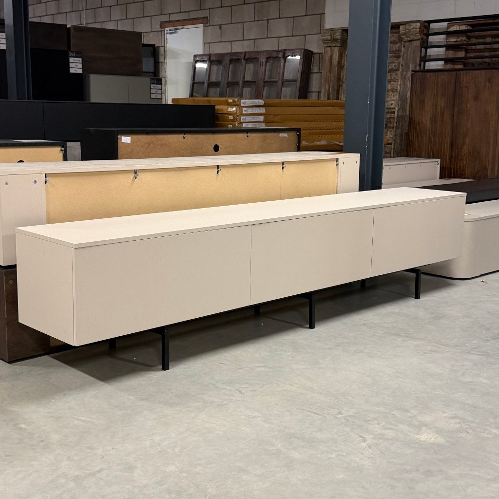 tv dressoir zwevend op staand eiken fineer japandi taupe, Ophalen, Japandi, Eikenhout, Zo goed als nieuw
