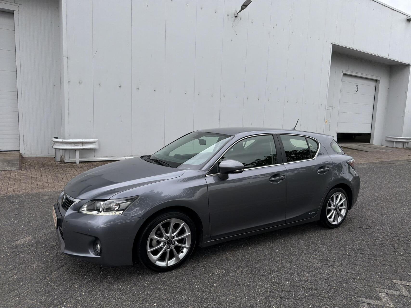 Lexus CT 200h Business Line Pro - NAVI/CLIMA/PDC/CAMERA/NAP, Auto's, Euro 5, Gebruikt, 4 cilinders, Origineel Nederlands