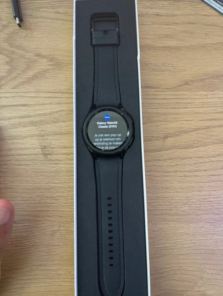 Samsung Galaxy Watch6 Classic Zwart - Zo goed als nieuw