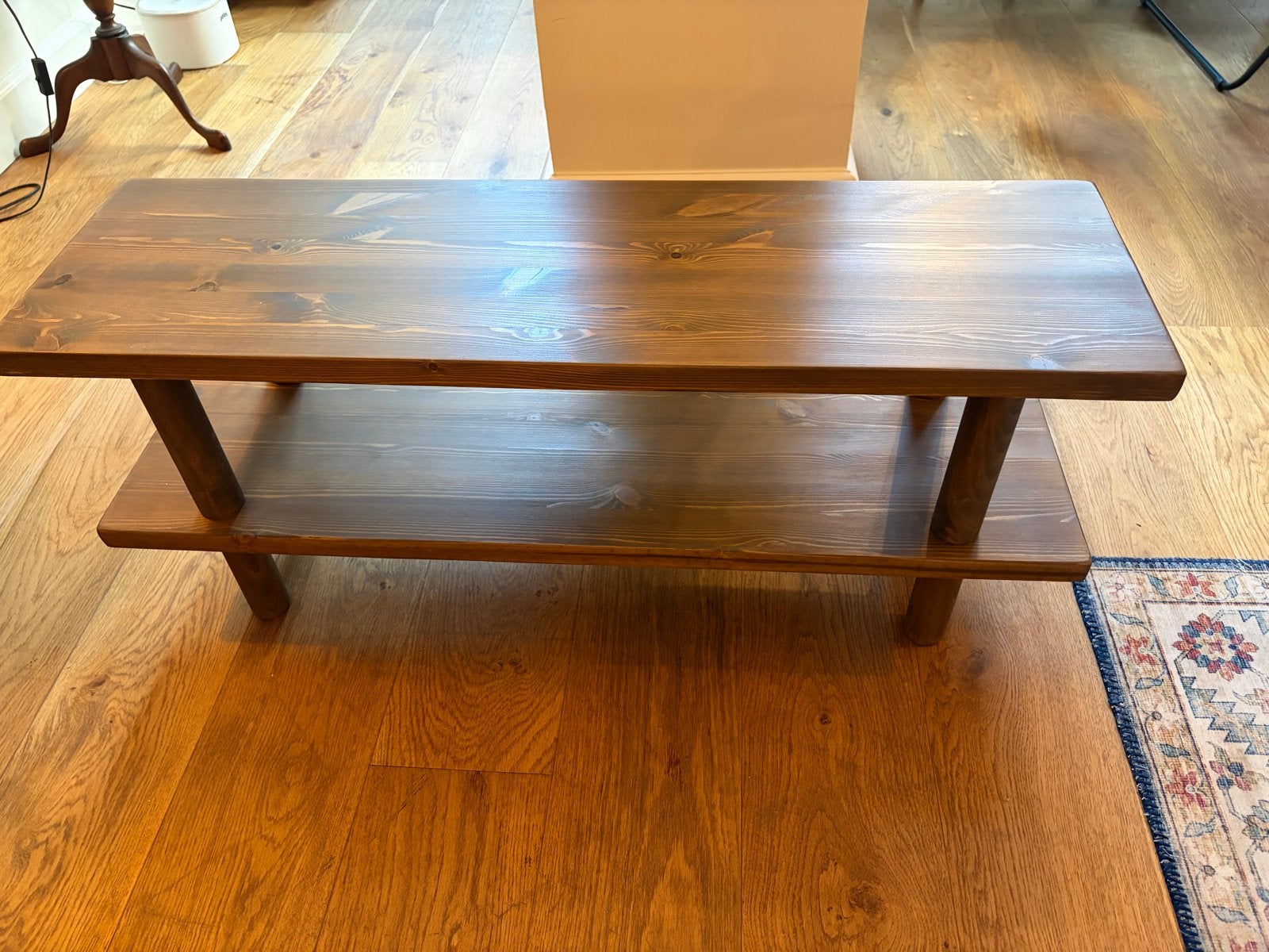 Foto 4 van Handgemaakte massief houten tv-standaard / salontafel