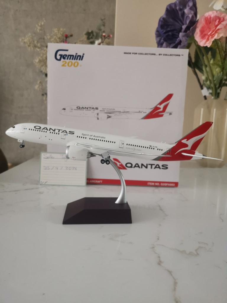 Qantas B787-900 Gemini Jets 1:200 G2QFA983 Reg. VH-ZNK, Overige merken, 1:200 of kleiner, Nieuw, Ophalen of Verzenden