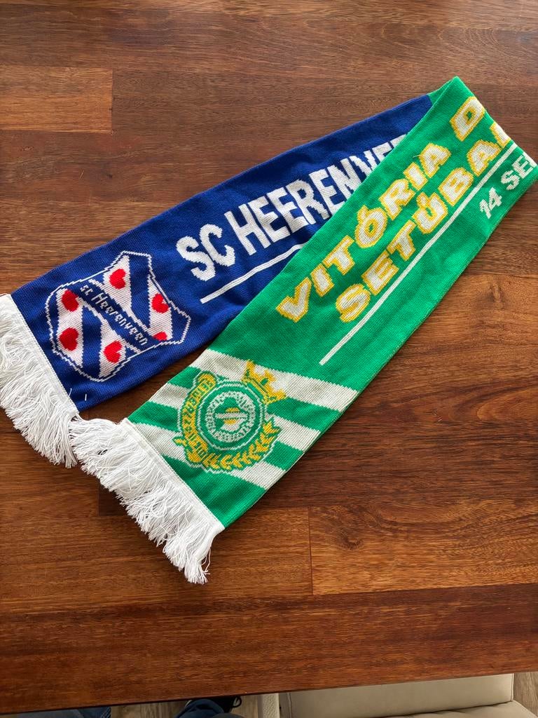 Heerenveen - Vitória sjaal, Verzamelen, Sportartikelen en Voetbal, Ophalen of Verzenden, Zo goed als nieuw, Overige binnenlandse clubs