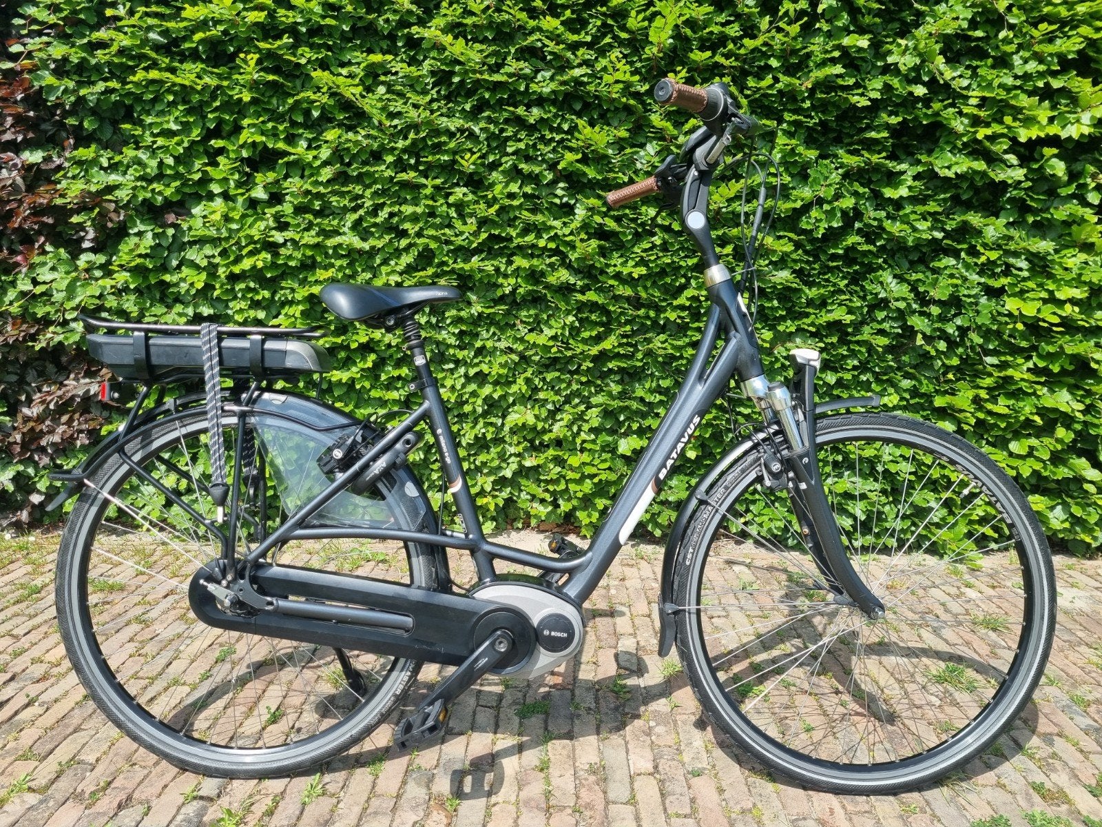 Batavus Milano E-go | Bosch Middenmotor | Uitstekende accu, Ophalen, Zo goed als nieuw, Batavus