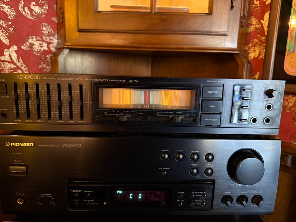 Kenwood GE-74 Graphic Equalizer, Audio, Tv en Foto, Versterkers en Receivers, Ophalen, Zo goed als nieuw, Minder dan 60 watt, Overige merken