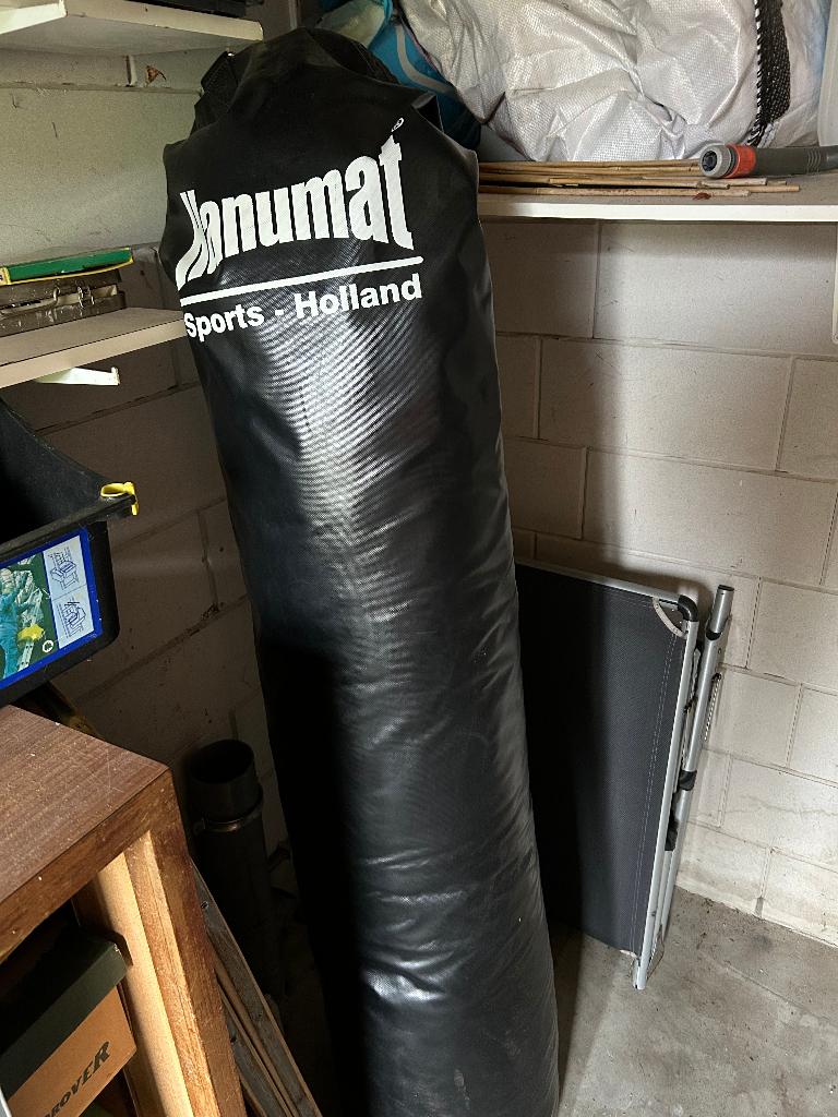 Outdoor bokszak met muurbevestiging, Ophalen, Gebruikt, Benen, Overige typen