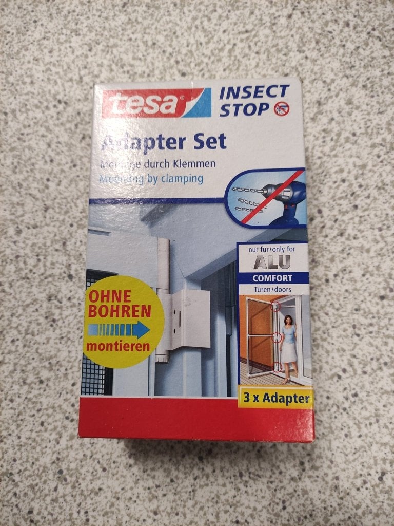 Tesa adapter insect stop wit of zwart. 5 euro per stuk, Ophalen of Verzenden, Nieuw, Buitendeur, 200 tot 215 cm