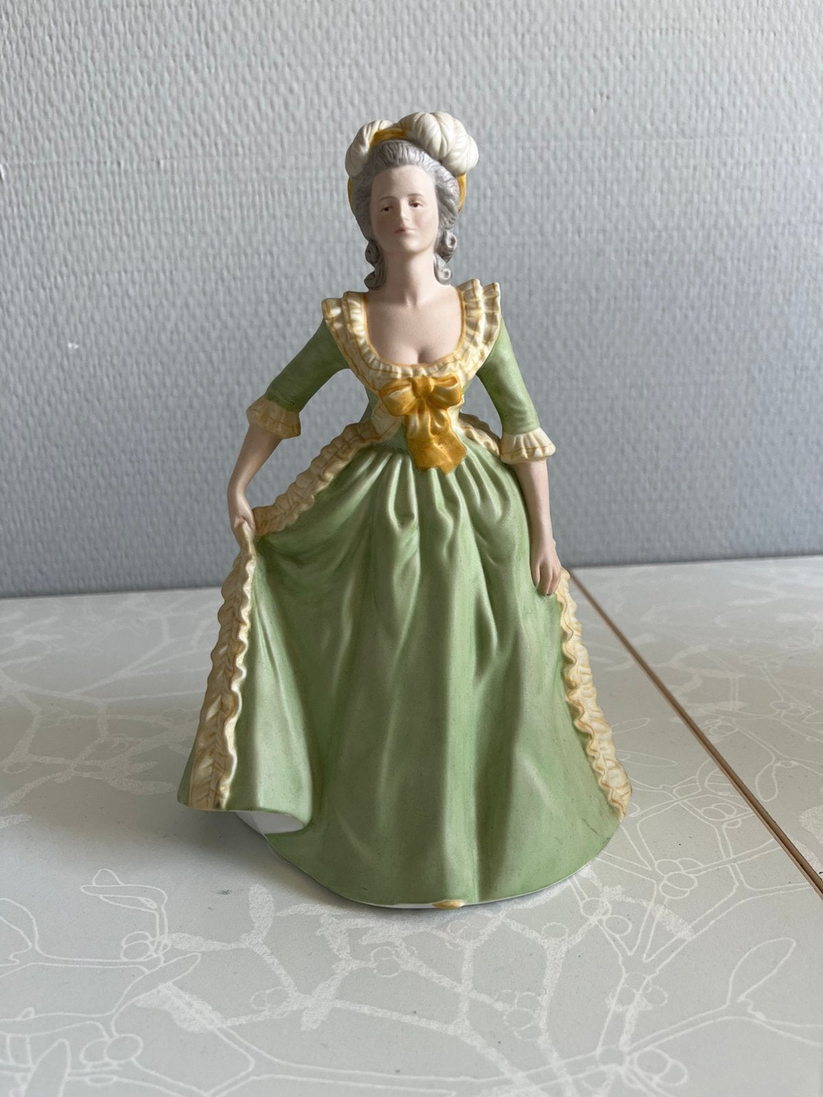 Franklin porcelain Marie Antoinette, Ophalen of Verzenden, Zo goed als nieuw