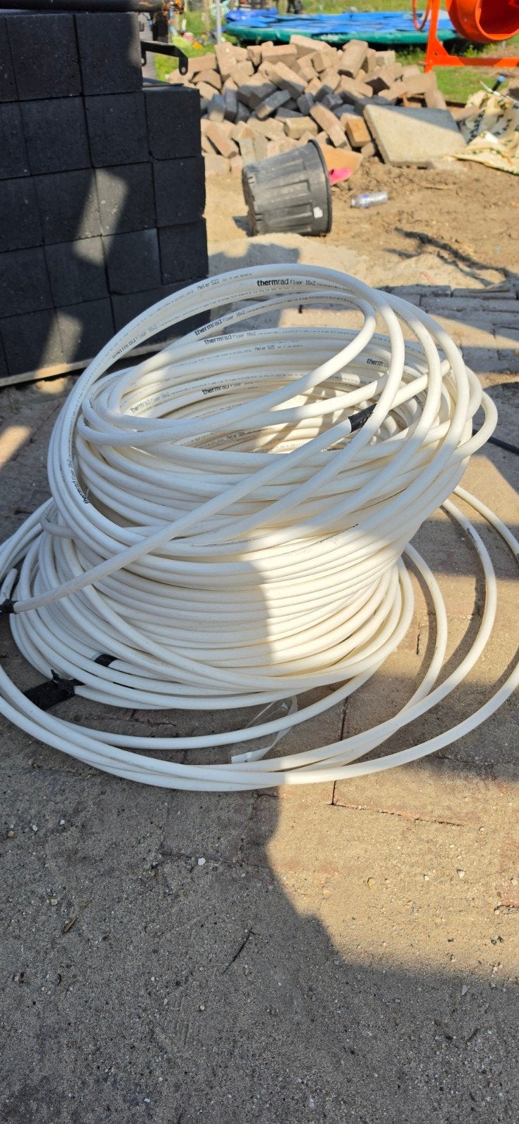 Thermrad Floor vloerverwarmingsbuis 16x2 PE-RT 182 meter, Doe-het-zelf en Verbouw, Buizen en Afvoer, Ophalen, Pvc, 6 meter of meer