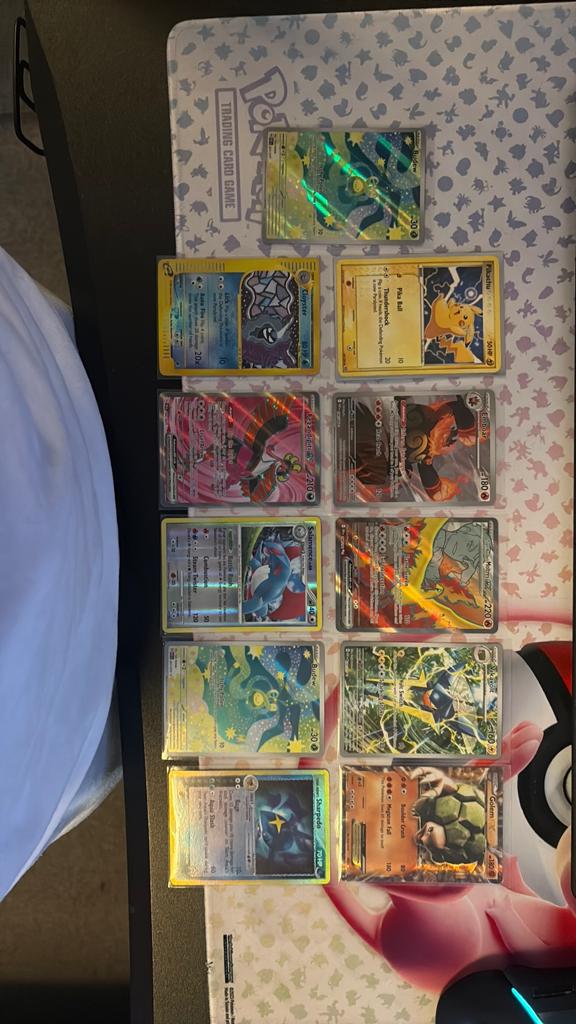 Hele lotje pokemon Tekoop! Lees beschrijving!, Ophalen of Verzenden, Zo goed als nieuw