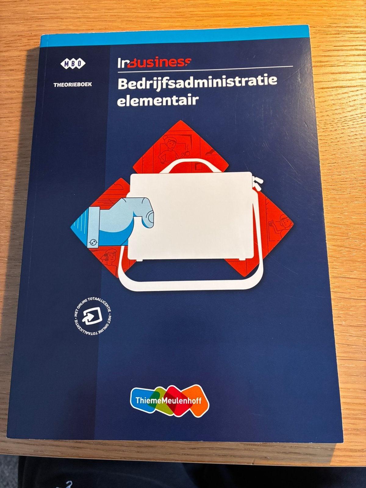 MBO Studieboeken Economie & Ondernemen, Boeken, Schoolboeken, Ophalen of Verzenden, Zo goed als nieuw, Overige niveaus, Economie