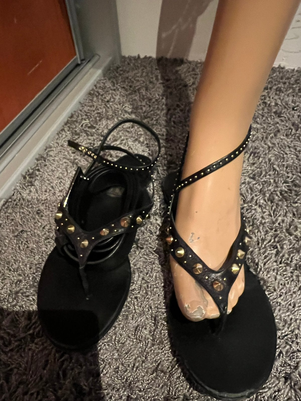 BALMAIN slippers met studs maat 38,5 origineel ZGAN, Slippers, Zwart, Ophalen of Verzenden, Zo goed als nieuw
