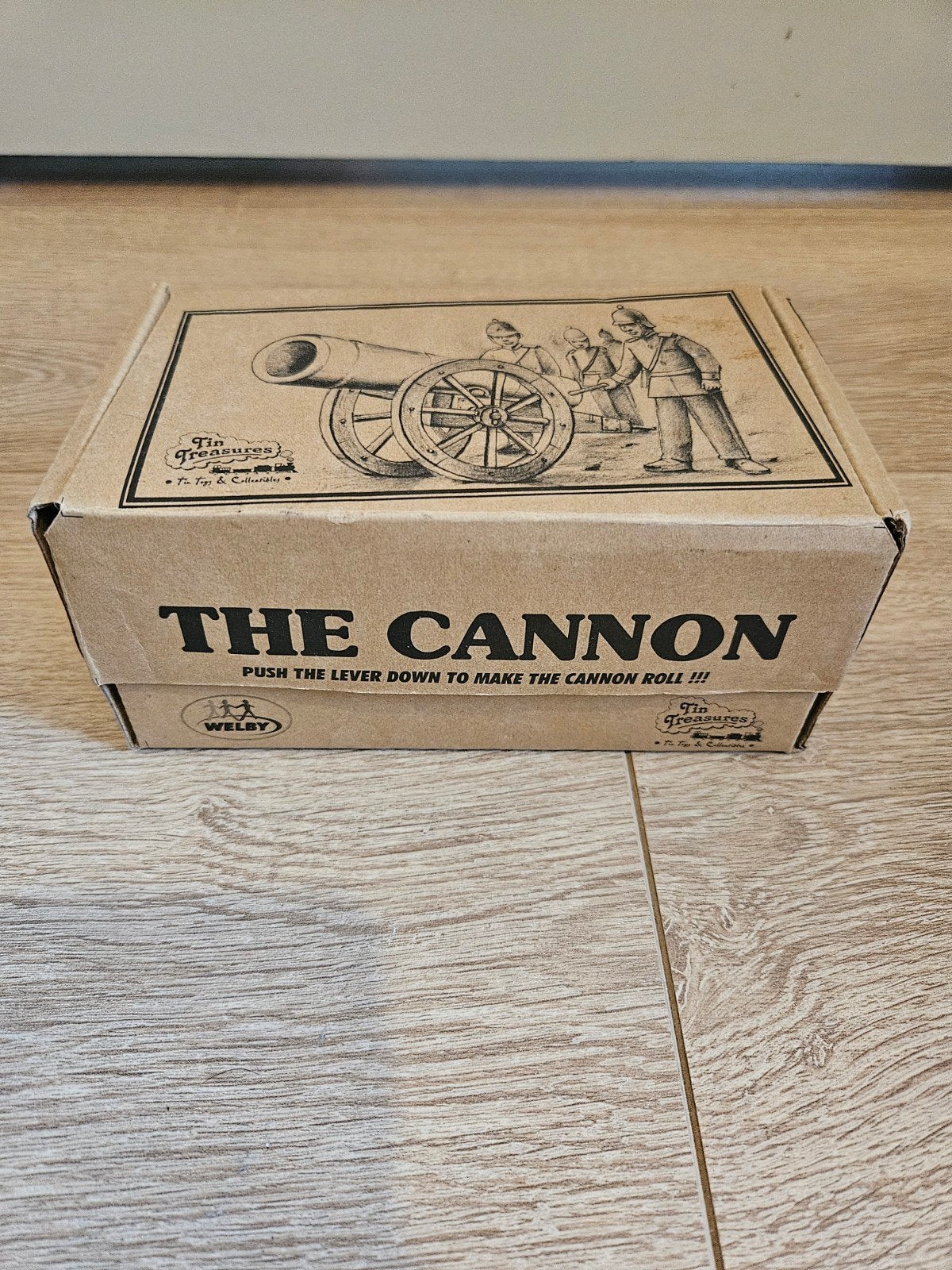 The cannon, Ophalen of Verzenden, Zo goed als nieuw, Jongen of Meisje