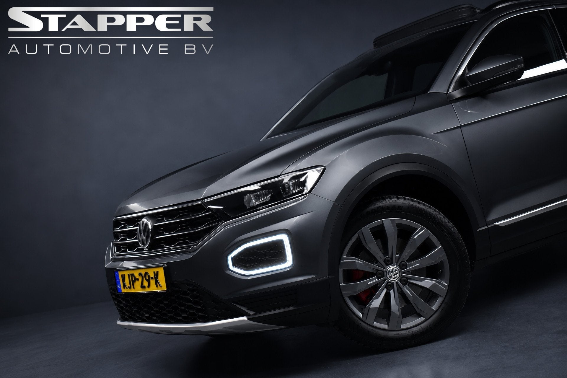 Volkswagen T-Roc 1.5 TSI 150pk Automaat Sport 1e Eig. Pano/V, Auto's, Dealer onderhouden, 4 cilinders, 150 pk, Automatische klimaatregeling