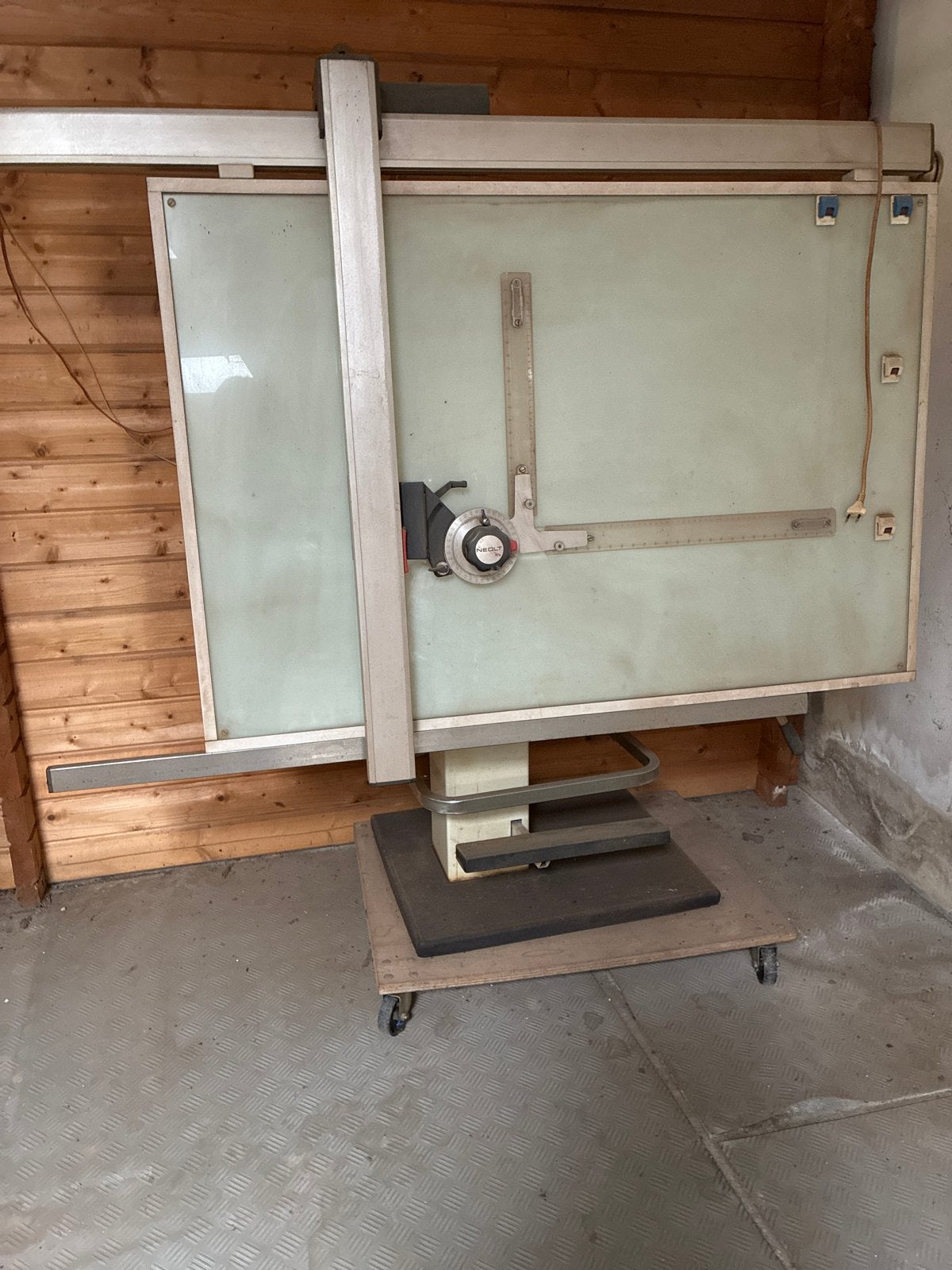 NEOLT Tekentafel met Verlichting, Doe-het-zelf en Verbouw, Tekentafels, Ophalen, Gebruikt, 150 tot 170 cm, Verlichting