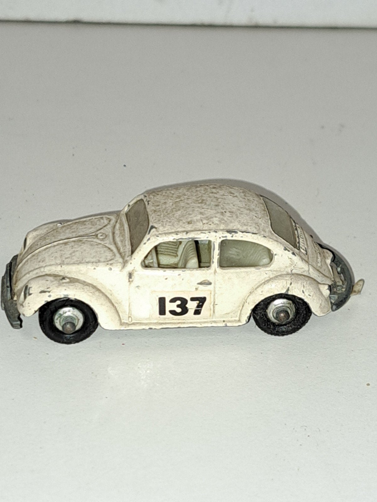 Matchbox VW Kever uit de jaren '60 - Bespeelde staat, Ophalen of Verzenden, Gebruikt, Auto