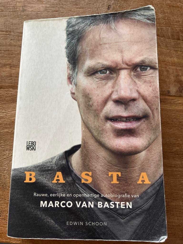 BASTA - Rauwe autobiografie van Marco van Basten, Ophalen of Verzenden, Gelezen, Sport