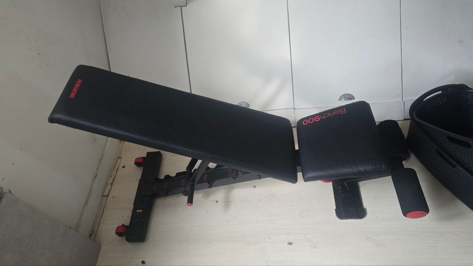 Decathlon Bench 900 Verstelbare Fitnessbank, Ophalen, Armen, Krachtstation, Zo goed als nieuw