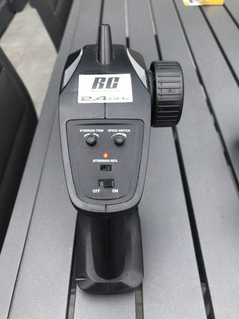 Afstand bestuurbare race auto (RC), Hobby en Vrije tijd, Modelbouw | Radiografisch | Auto's, Gebruikt, Auto offroad, Overige typen