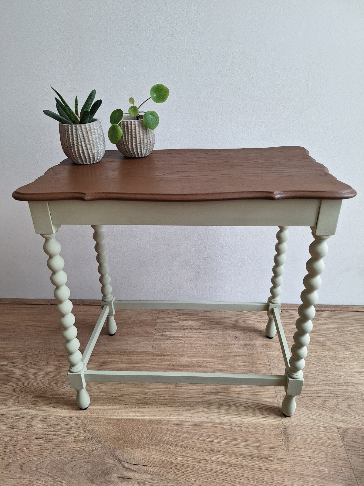 Uniek vintage (bijzet)tafeje/sidetable/nachtkastje, Huis en Inrichting, Tafels | Sidetables, Ophalen, Vintage, landelijk, boho