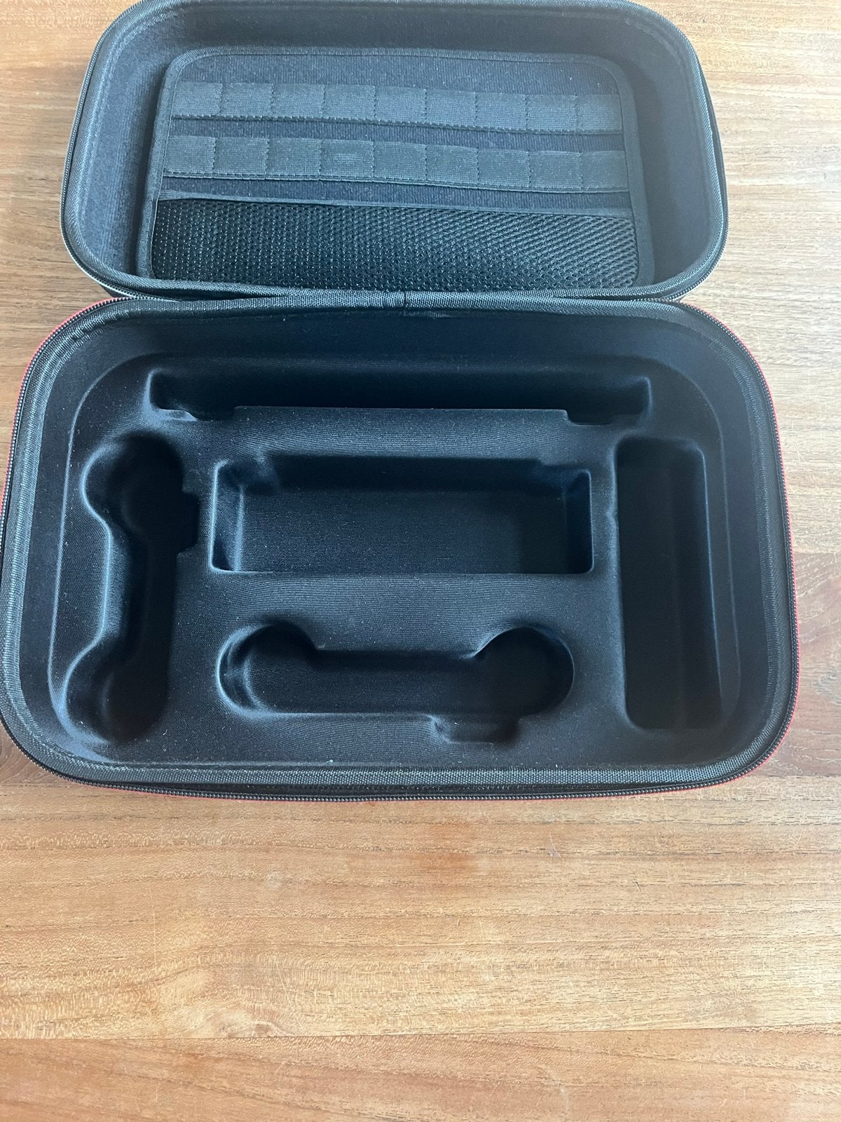 Stevige Nintendo Switch  / Opbergtas, Ophalen of Verzenden, Zo goed als nieuw