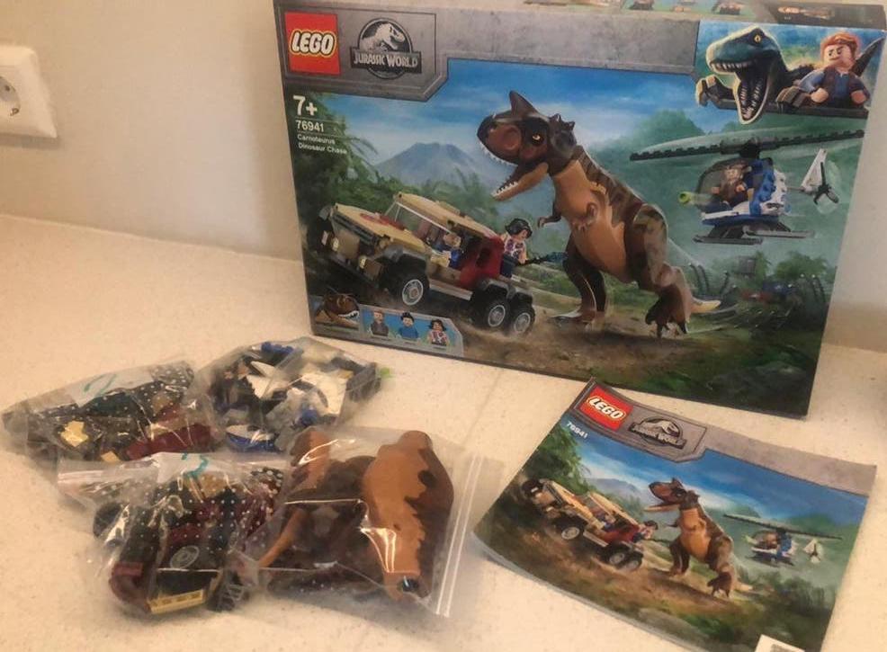 Lego jurassic world 76941 carnotaurus achtervolging, Ophalen, Zo goed als nieuw