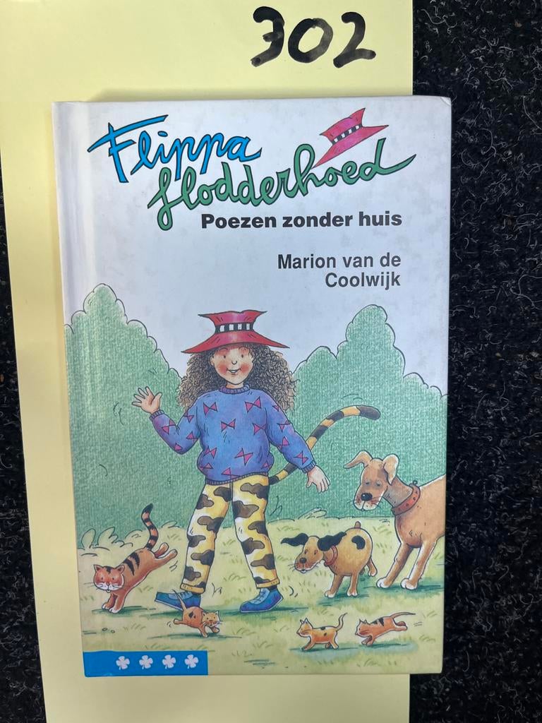 Flippa Flodderhoed - Poezen zonder huis (kinderboek), Ophalen of Verzenden, Zo goed als nieuw, Fictie algemeen