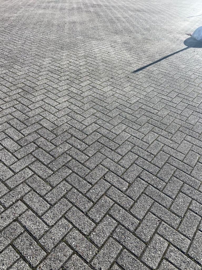 Nette Gebruikte Betonklinkers, 8cm, BKK, Ca. 2000m²