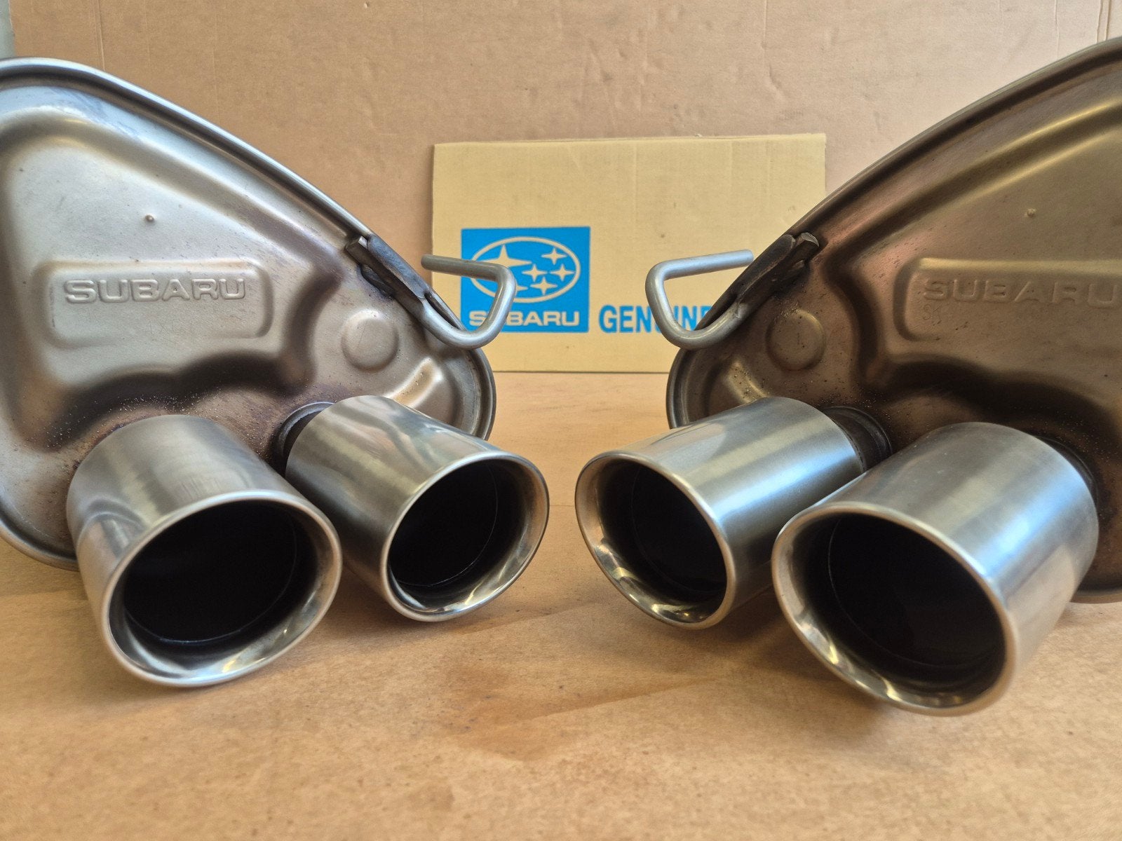 subaru wrx sti VA einddemper set MMFG9L MMFG9R zgan oem, Auto-onderdelen, Uitlaatsystemen, Ophalen of Verzenden, Gebruikt, Subaru